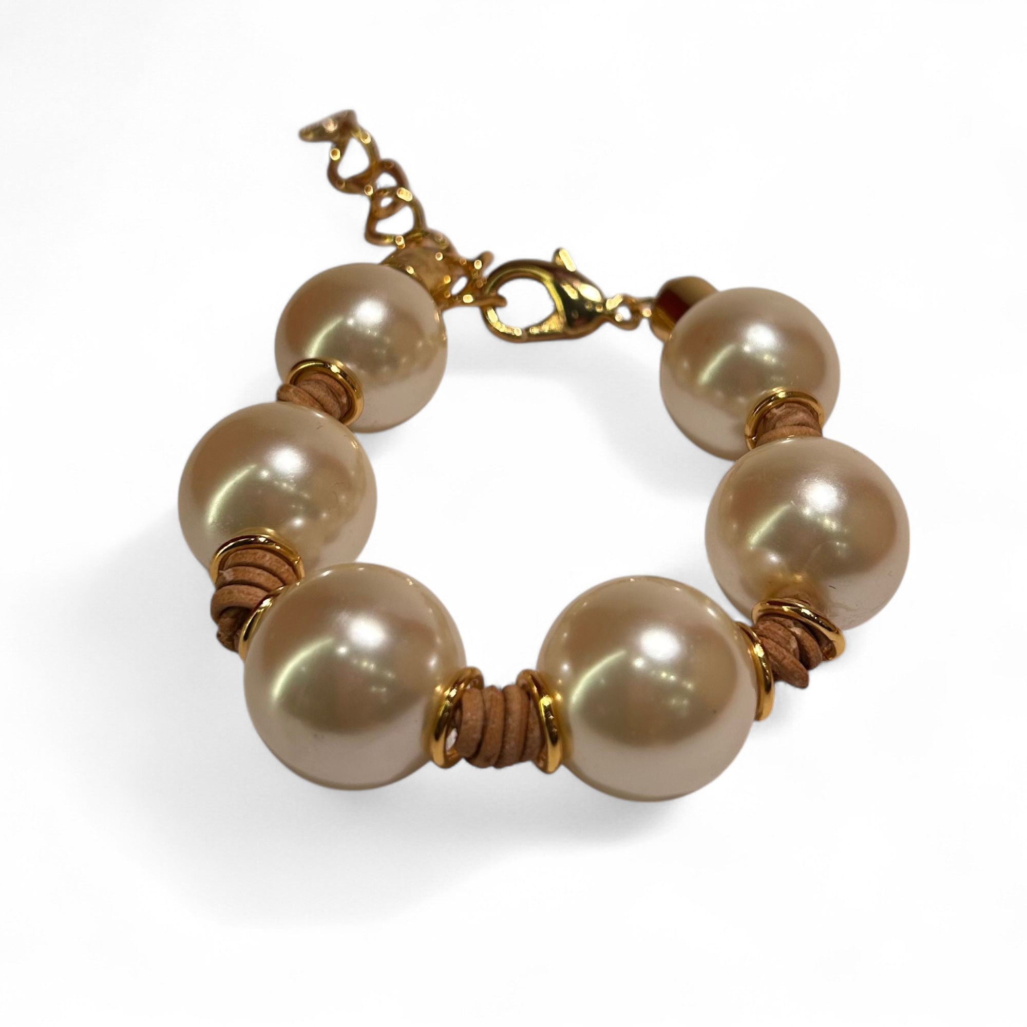 Pulseira Pérolas Allure P | dourado | pérolas e corrente metálica | Ene Ene